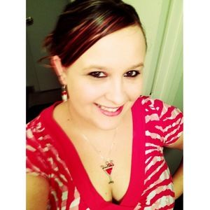 Meet your Posher, Amber